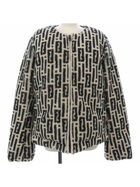 Fendi Fm5362 Anuq Down Jacket